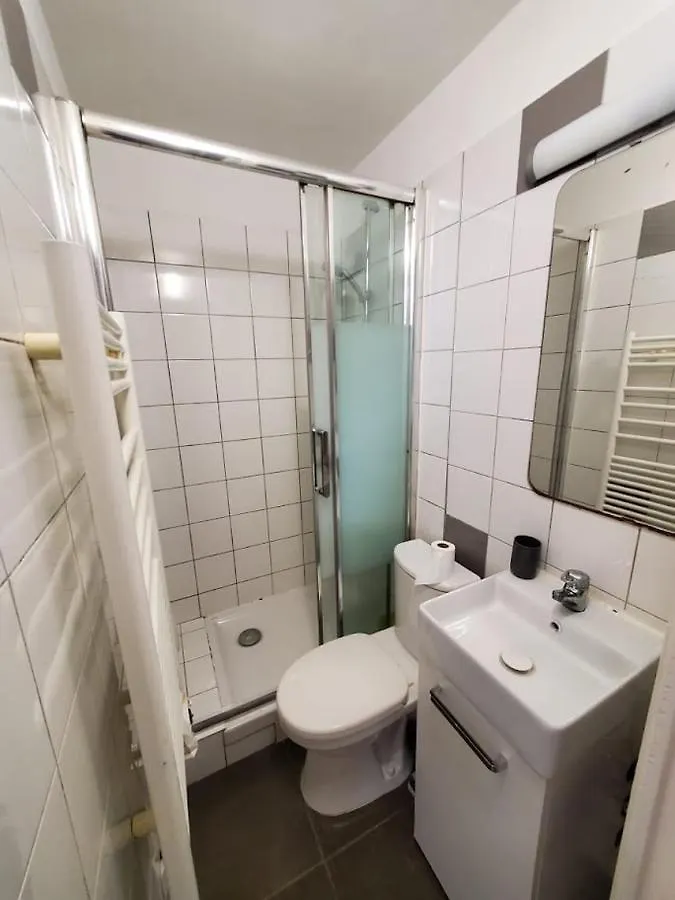 Studio Chez Thomas Apartment Paris 0*,